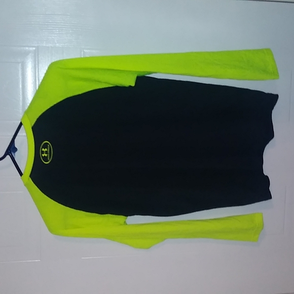 Under Armor - Picture 2 of 3